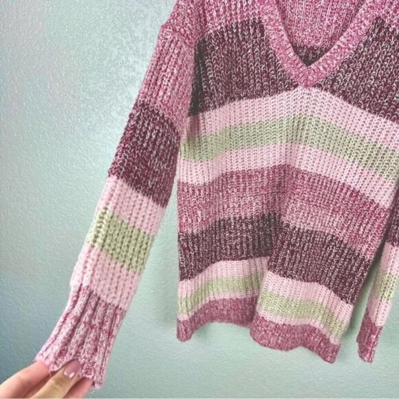 Torrid Pullover Slouchy V-Neck Tunic Sweater, Multi Stripe Pink 1 (1X, 14-16) - Picture 6 of 8